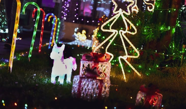 15 Spectacular Neighbourhood Christmas Light Displays To Admire Around Melbourne