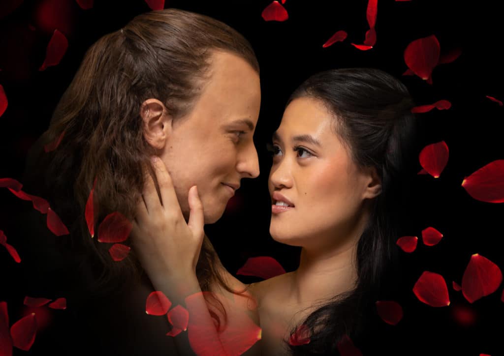 See Romeo And Juliet Under The Stars In The Royal Botanic Gardens