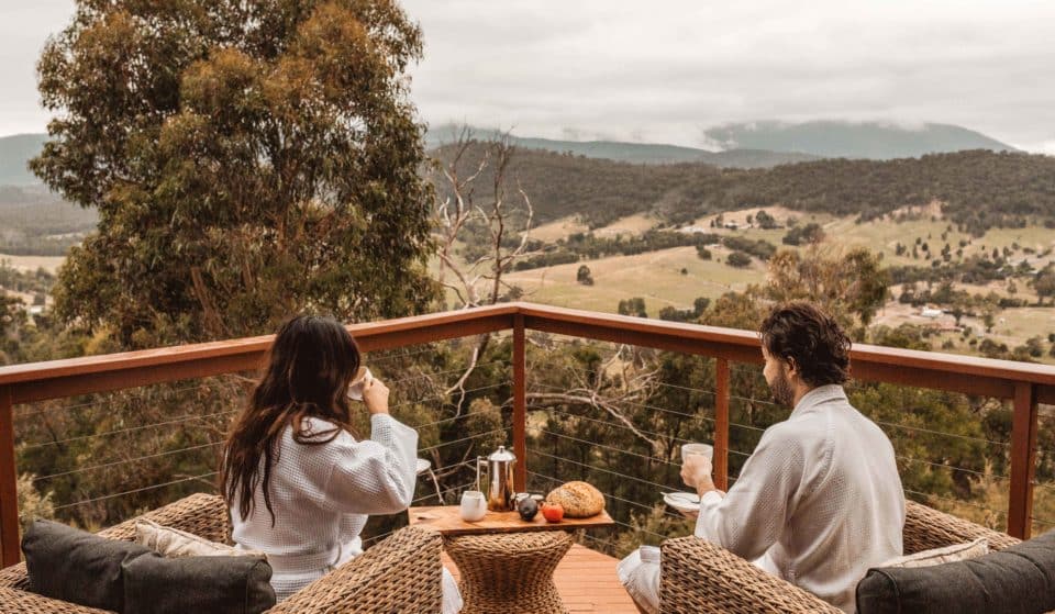 Escape To Kangaroo Ridge Retreat For Mountain Views, Gourmet Produce And An In-Cabin Wine Bar